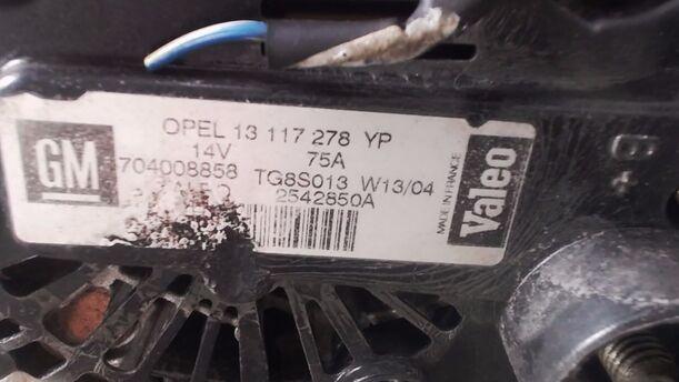 Foto: LICHTMASCHINE VALEO eines Opel Corsa 1.3 CDTI SX