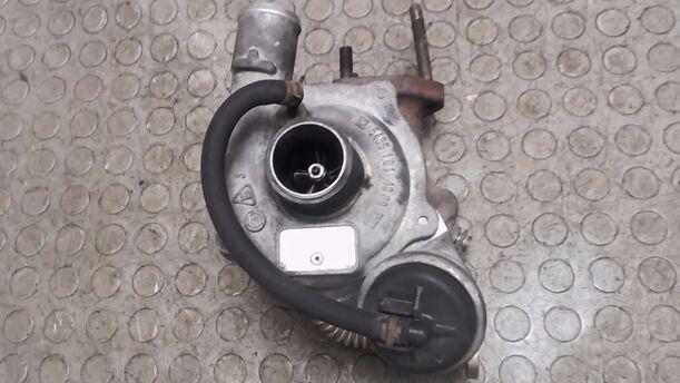 Foto: TURBOLADER eines Opel Corsa 1.3 CDTI SX