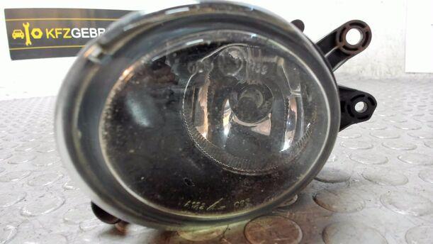 Foto: NEBELSCHEINWERFER LINKS eines Audi A4 Avant 1.6 SX
