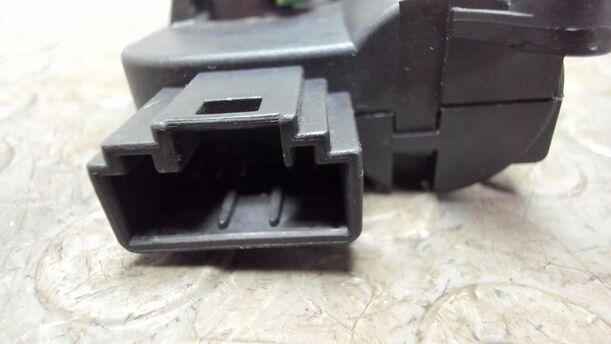 Foto: STELLMOTOR DEFROSTER eines Audi A4 Avant 1.6 SX