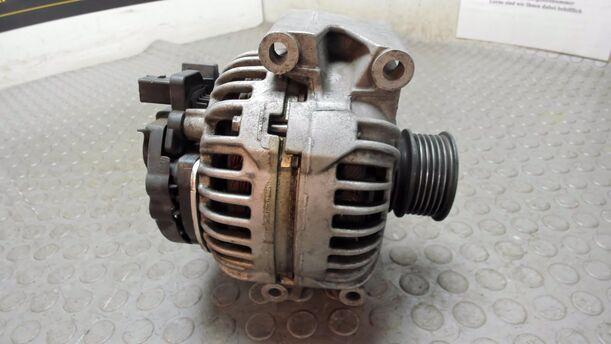 Foto: LICHTMASCHINE / GENERATOR 150 A eines Audi A4 Avant 1.6 SR