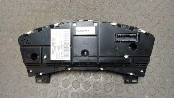 Foto: KOMBIINSTRUMENT / TACHOEINHEIT eines Ford S-Max 2.0 TDCi DPF GT (Hotline)