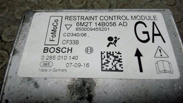 Foto: AIRBAGSTEUERGERÄT eines Ford S-Max 2.0 TDCi DPF GT (Hotline)