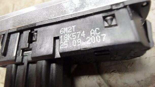 Foto: SCHALTER SCHEIBENHEIZUNG eines Ford S-Max 2.0 TDCi DPF GT (Hotline)