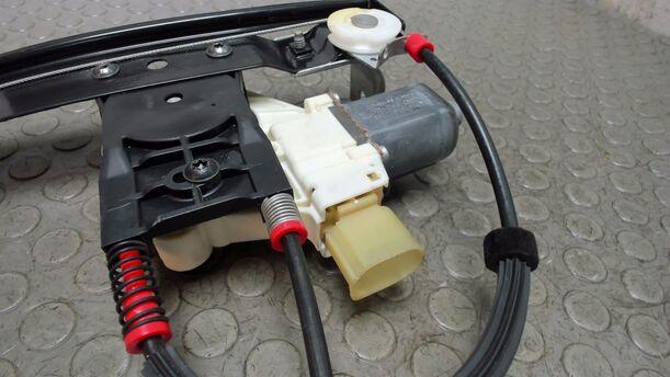 Foto: FENSTERHEBER HINTEN LINKS eines Ford S-Max 2.0 TDCi DPF GT (Hotline)