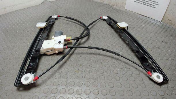 Foto: FENSTERHEBERMOTOR VORNE RECHTS eines Ford S-Max 2.0 TDCi DPF GT (Hotline)