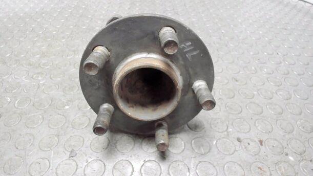 Foto: ACHSSCHENKEL / RADNABE HINTEN LINKS eines Ford S-Max 2.0 TDCi DPF CLX
