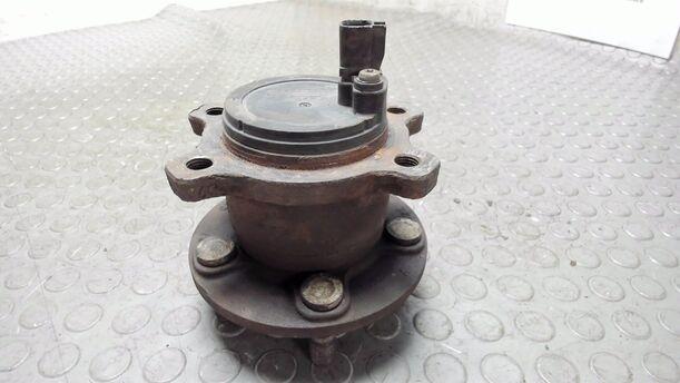 Foto: ACHSSCHENKEL / RADNABE HINTEN LINKS eines Ford S-Max 2.0 TDCi DPF CLX