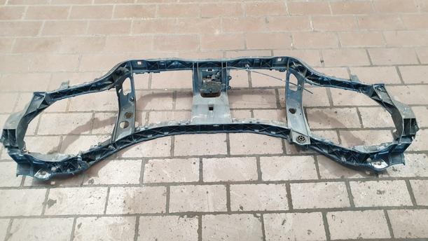 Foto: FRONTBLECH / SCHLOSSTRÄGER eines Ford S-Max 2.0 TDCi DPF