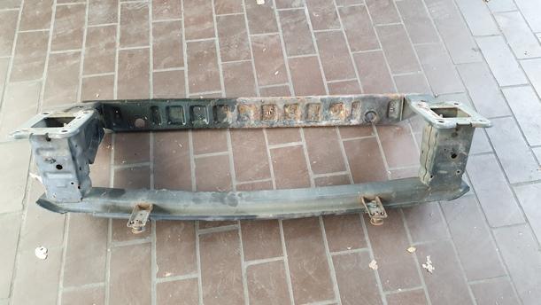 Foto: VERSTÄRKUNG VORNE eines Ford S-Max 2.0 TDCi DPF