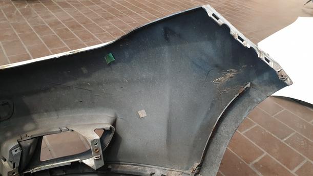 Foto: STOSSSTANGE / STOSSFÄNGER VORN (GEKLEBT) eines Fiat Bravo 1.9 Multijet 8V DPF