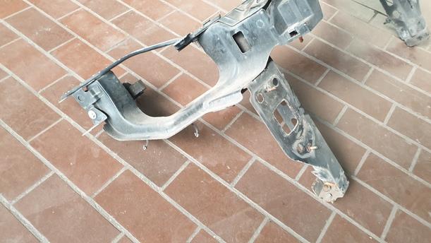 Foto: SCHLOSSTRÄGER OBEN eines Fiat Bravo 1.9 Multijet 8V DPF