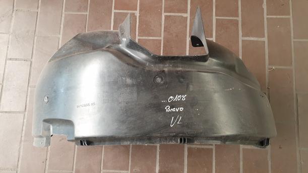 Foto: RADHAUSSCHALE INNENKOTFLÜGEL LINKS eines Fiat Bravo 1.9 Multijet 8V DPF
