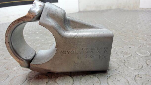 Foto: LENKSCHLOSS eines Toyota Yaris 1.4 D-4D GT (Hotline)