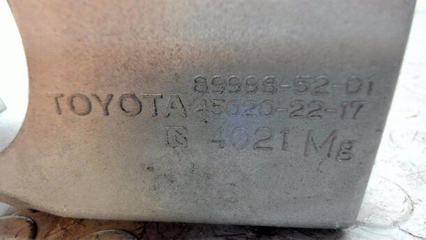 Foto: LENKSCHLOSS eines Toyota Yaris 1.4 D-4D GT (Hotline)