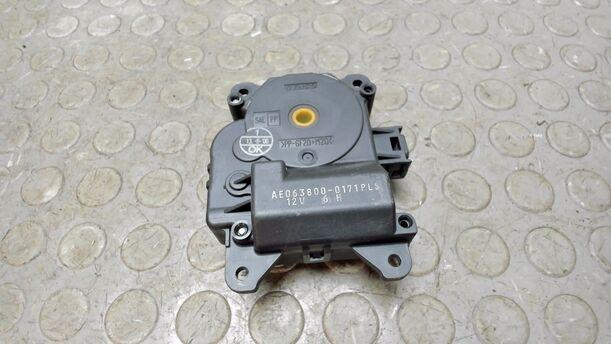 Foto: STELLMOTOR HEIZUNG eines Toyota Yaris 1.4 D-4D GT (Hotline)