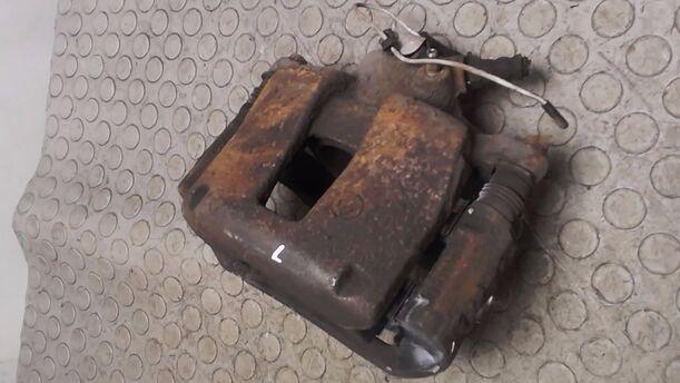 Foto: BREMSSATTEL VORN LINKS eines Fiat Bravo 1.9 Multijet 8V DPF GT (Hotline)