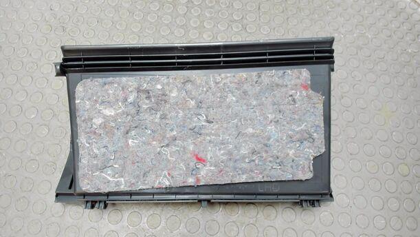 Foto: HANDSCHUHFACH eines Toyota Yaris 1.4 D-4D GL