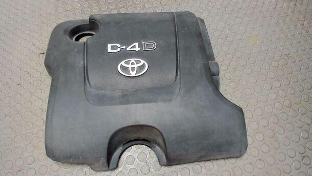 Foto: MOTORABDECKUNG / MOTORVERSCHALUNG OBEN eines Toyota Yaris 1.4 D-4D GL