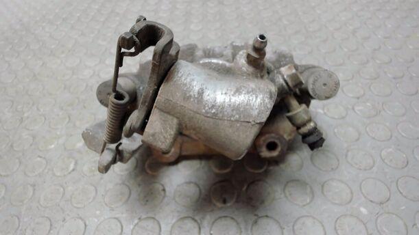 Foto: BREMSSATTEL HINTEN LINKS eines Toyota Yaris 1.4 D-4D GL