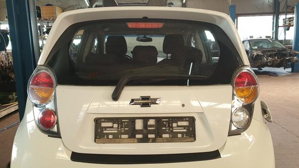 Foto: HECKKLAPPE / HECKDECKEL eines Chevrolet Spark 1.0 GL
