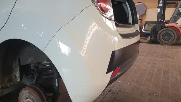 Foto: STOSSFÄNGER / STOßSTANGE HINTEN eines Chevrolet Spark 1.0 GL