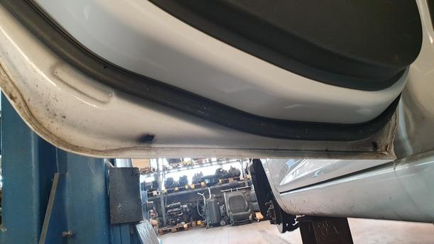 Foto: TÜR HINTEN LINKS eines Chevrolet Spark 1.0 GL