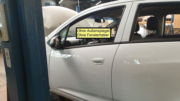 Foto: TÜR VORNE LINKS eines Chevrolet Spark 1.0 GL
