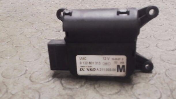 Foto: STELLMOTOR HEIZUNG eines Fiat Bravo 1.9 Multijet 8V DPF GT (Hotline)