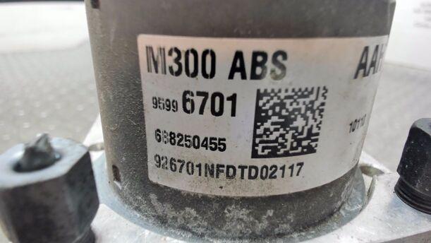 Foto: HAUPTBREMSAGGREGAT ABS eines Chevrolet Spark 1.0 GT (Hotline)