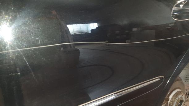 Foto: TÜR HINTEN LINKS ( KOMBI ) eines Mercedes-Benz E 320 T CDI GL
