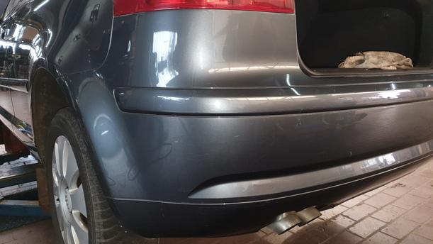 Foto: STOSSFÄNGER / STOßSTANGE HINTEN eines Audi A3 2.0 TDI DSG GL