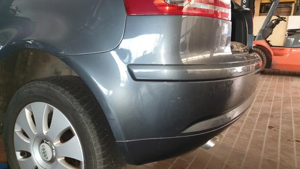 Foto: STOSSFÄNGER / STOßSTANGE HINTEN eines Audi A3 2.0 TDI DSG GL