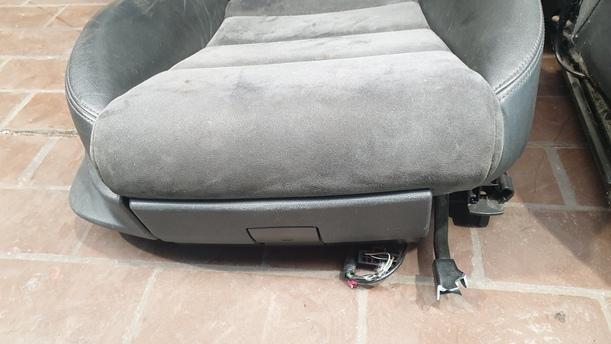 Foto: SITZGARNITUR / SITZE ( 2/3 TÜRER ) eines Audi A3 2.0 TDI DSG GL