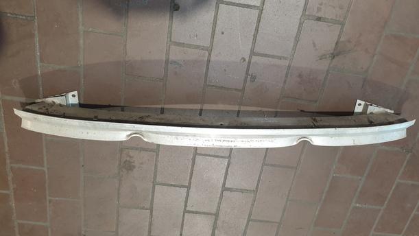 Foto: VERSTÄRKUNG HINTEN eines Audi A3 2.0 TDI DSG GL