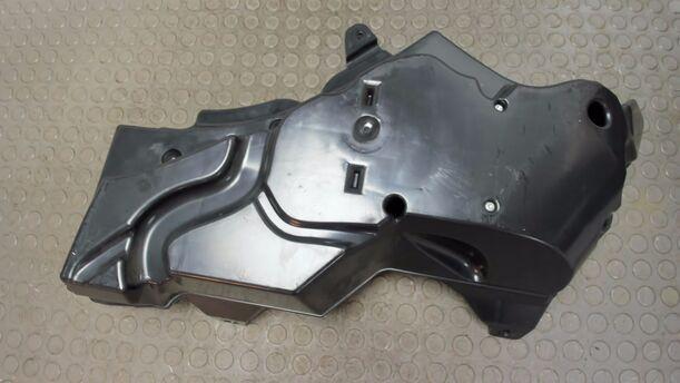 Foto: SUBWOOFER / BASS eines Audi A3 2.0 TDI DSG GL