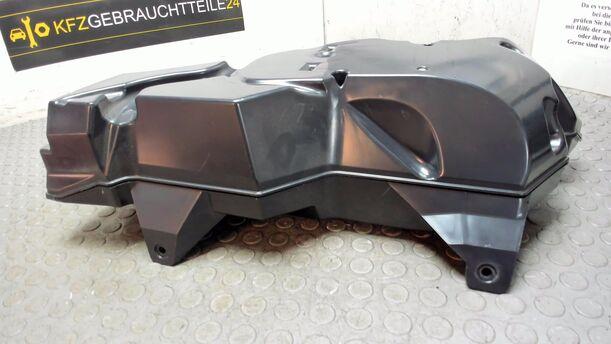 Foto: SUBWOOFER / BASS eines Audi A3 2.0 TDI DSG GL