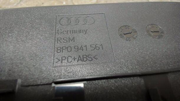 Foto: ABLAGEFACH eines Audi A3 2.0 TDI DSG GL