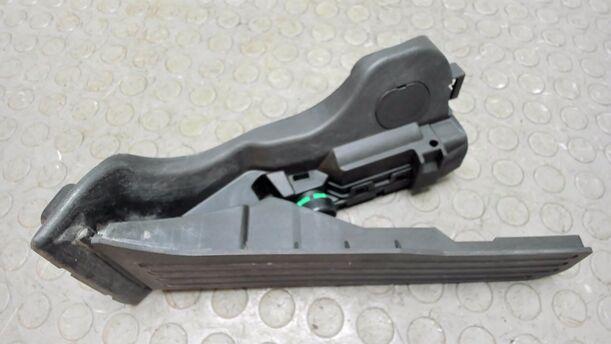 Foto: GASPEDAL ( AUTOMATIK / DIESEL ) eines Audi A3 2.0 TDI DSG GL