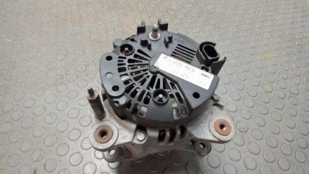Foto: LICHTMASCHINE / GENERATOR ( BOSCH / 140A ) eines Audi A3 2.0 TDI DSG GL