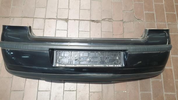 Foto: STOSSFÄNGER / STOßSTANGE HINTEN eines VW Polo 1.4 GL