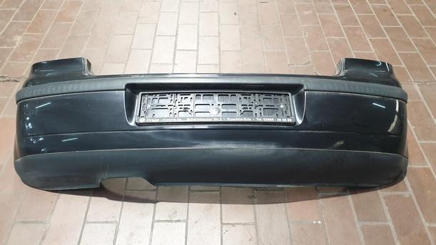 Foto: STOSSFÄNGER / STOßSTANGE HINTEN eines VW Polo 1.4 GL