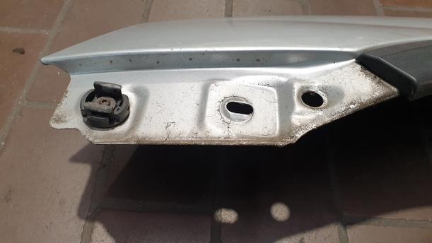 Foto: KOTFLÜGEL VORNE LINKS eines Opel Corsa 1.2 16V GL