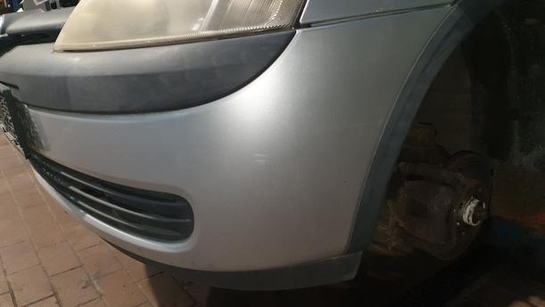 Foto: STOSSFÄNGER / STOßSTANGE VORNE eines Opel Corsa 1.2 16V GL