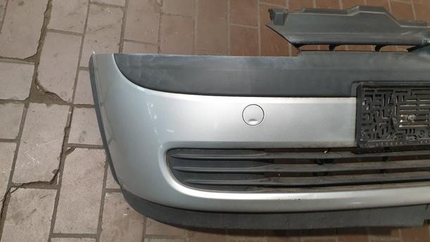 Foto: STOSSFÄNGER / STOßSTANGE VORNE eines Opel Corsa 1.2 16V GL