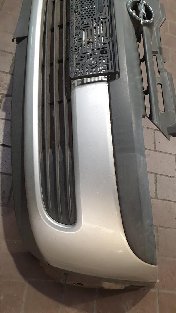 Foto: STOSSFÄNGER / STOßSTANGE VORNE eines Opel Corsa 1.2 16V GL