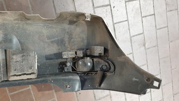 Foto: STOSSFÄNGER / STOßSTANGE HINTEN eines Opel Corsa 1.2 16V GL