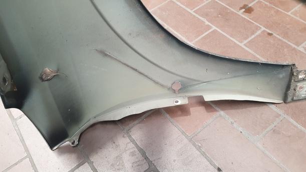 Foto: KOTFLÜGEL LINKS eines Opel Vectra 1.8 GL