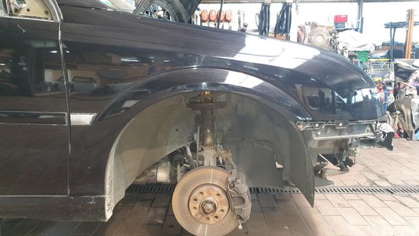 Foto: KOTFLÜGEL RECHTS eines Opel Vectra 1.8 GL