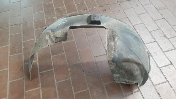 Foto: RADHAUSSCHALE / INNENKOTFLÜGEL LINKS eines Opel Vectra 1.8 GL